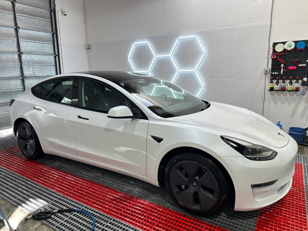 Emilina_Jones's tweet photo. Don't let dust obscure the beauty of the fastback design. Thoroughly clean the crevices, wheels, and windows, treating the Tesla's paint and sensing hardware with care. Once refreshed, hit the road quietly, the wind whistling through the clean body—everything is just right https://t.co/rpvVWjKSkm