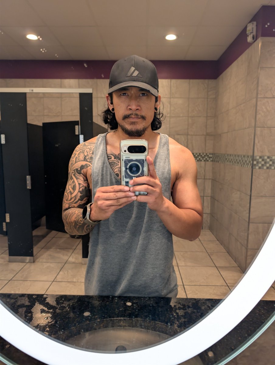 itsmandown09's tweet photo. 🙏🏼#gym #fresno #planetfitness #gym #559 #cencal https://t.co/jH4sqdxUzp
