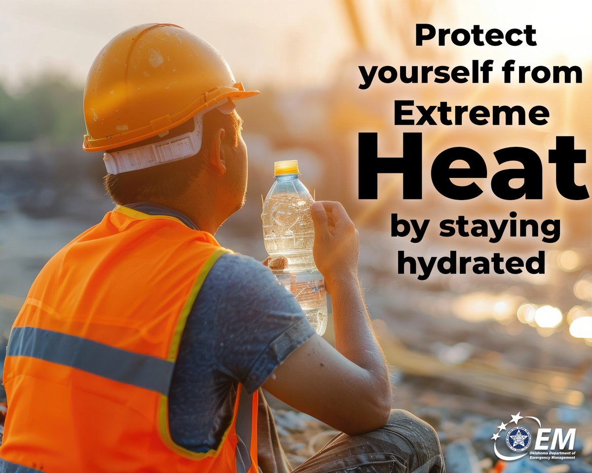 okem's tweet photo. Your body works harder to stay cool during hot weather, which means you lose fluids more quickly than you may realize.

💧💧💧Staying hydrated is one of the easiest ways to protect yourself from ☀️ heat-related illness.

#ReadyOK #HeatSafety #OKWX https://t.co/bVEAWree57