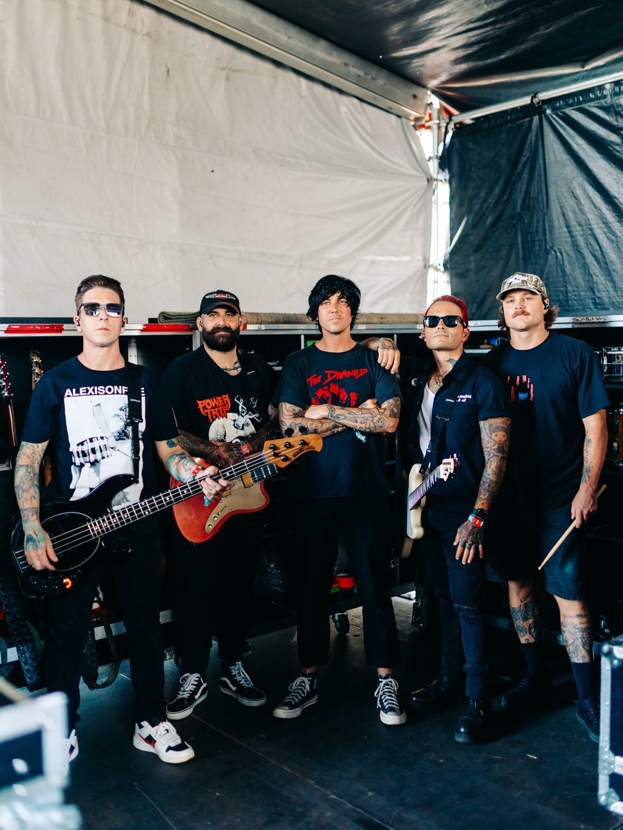 SWStheband's tweet photo. Tickets are on sale now for our show @HOBAnaheim on October 5th! Who will we be seeing again in California?

https://t.co/6EuruOT0uJ https://t.co/saTCxMwzpR