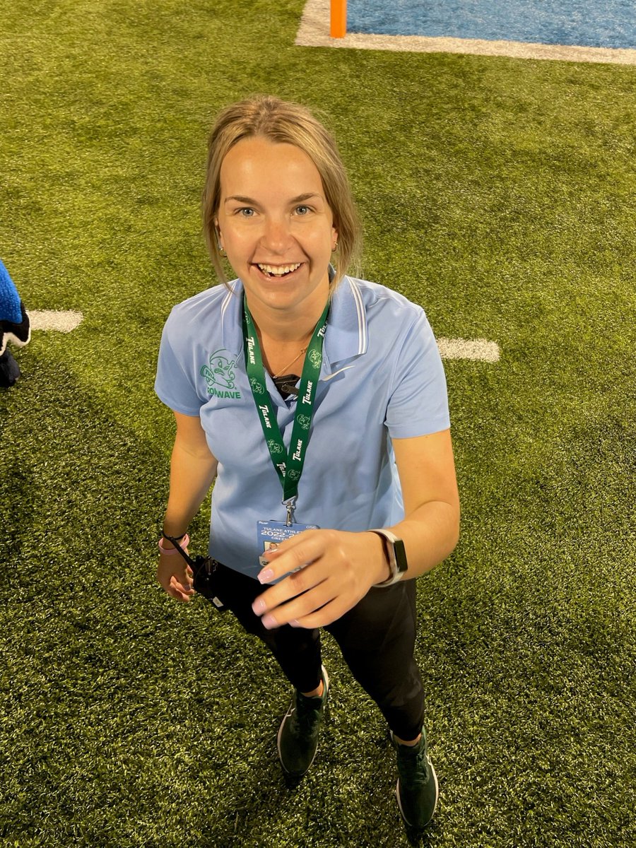 GreenWaveFac's tweet photo. A #FacilityFriday farewell to a five-year veteran of our krewe Director of Facilities &amp; Event Management @maddie_w82. Maddie rose through the ranks of our unit and will be greatly missed. Best of luck in your career and next life adventure! #RollWave 🌊 https://t.co/qE91bqkhu6