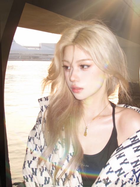 nectarjesus's tweet photo. Golden hour glow meets street-chic style
llFb https://t.co/KSg4tvRNxY