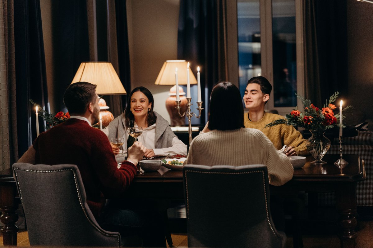 211sask's tweet photo. Families and youth may face different challenges at different stages of life. We help connect Saskatchewan residents to programmes and community resources that can help.
Call, text, or chat with us today.
#HelpStartsHere #211SK https://t.co/dX5yoDf1HV
