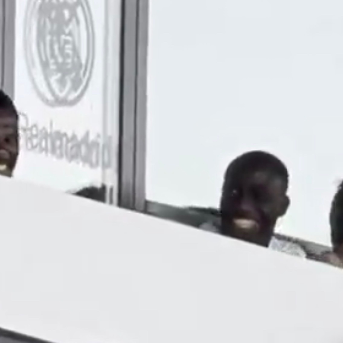 MadridXtra's tweet photo. 🤣 Denzel Dumfries and Ferland Mendy in the stands. https://t.co/f90ncAgVSh