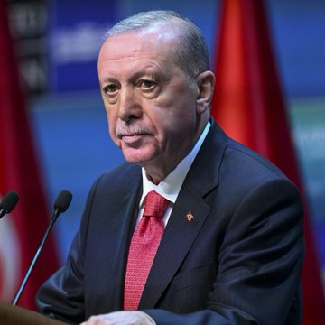 dakikha's tweet photo. Cumhurbaşkanı Erdoğan: "Irak'ın ihtiyaç duyduğu savunma sanayi ürünlerinin tedariki noktasında üzerimize düşeni yapmaya hazırız." https://t.co/I4VjxIZmUK
