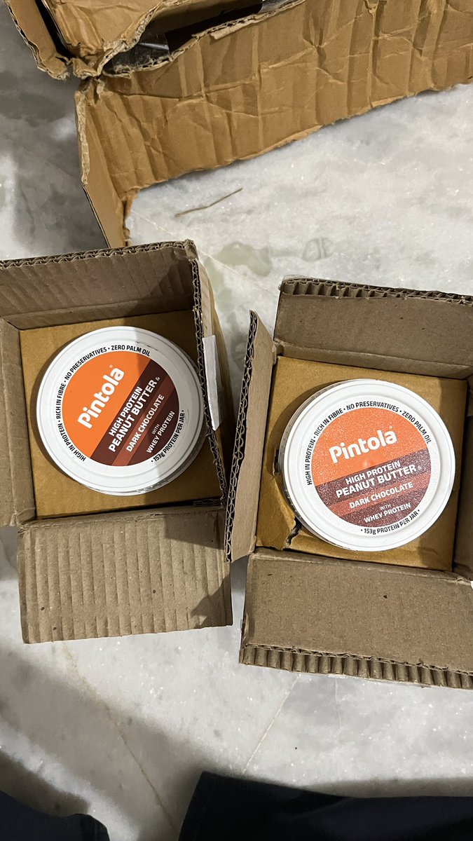somvan321's tweet photo. Ordered a 3-box combo via 'shipping together', received only 2 boxes. Customer care is denying my refund/resolution. Order ID:  (OD338130722005608100 )Need urgent help. @ConsumerAffairs @jaagograhakjago @flipkartsupport @Flipkart https://t.co/vu70e0iihu