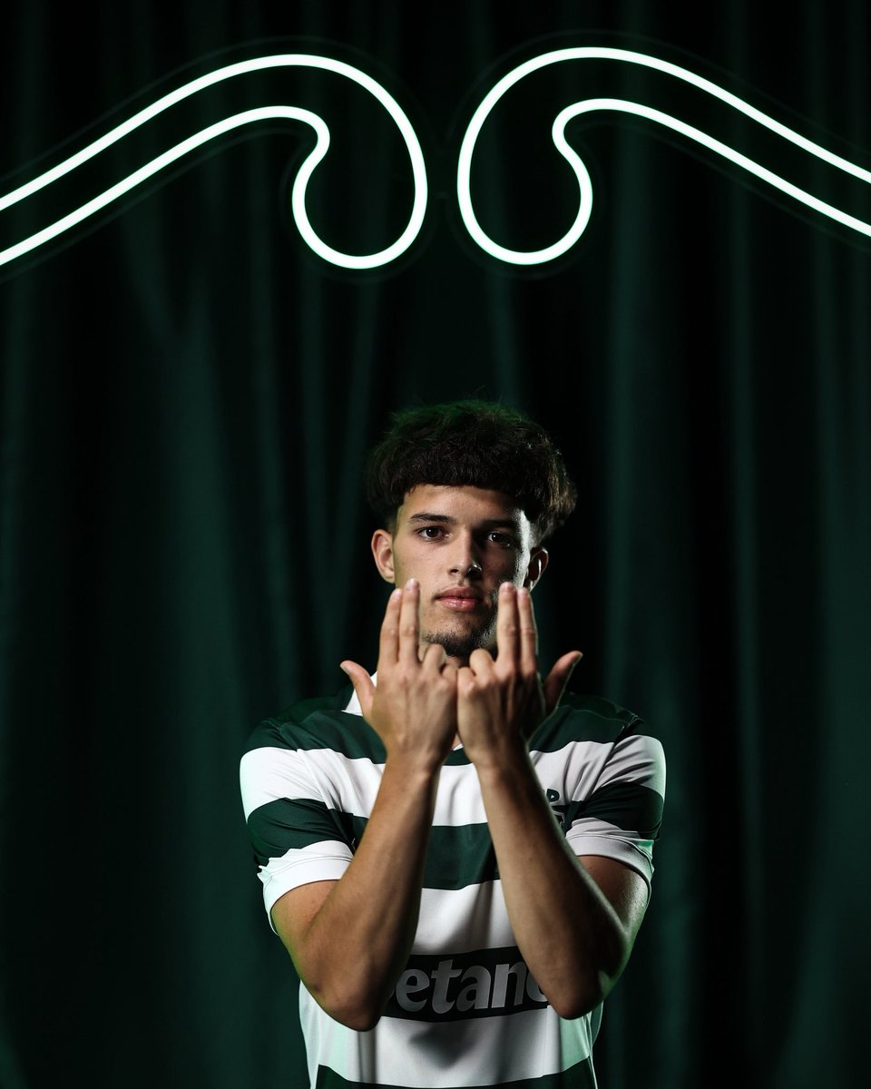 Bragancismo's tweet photo. A tuga não está preparada 😎💚 https://t.co/5WdI9LSNaU