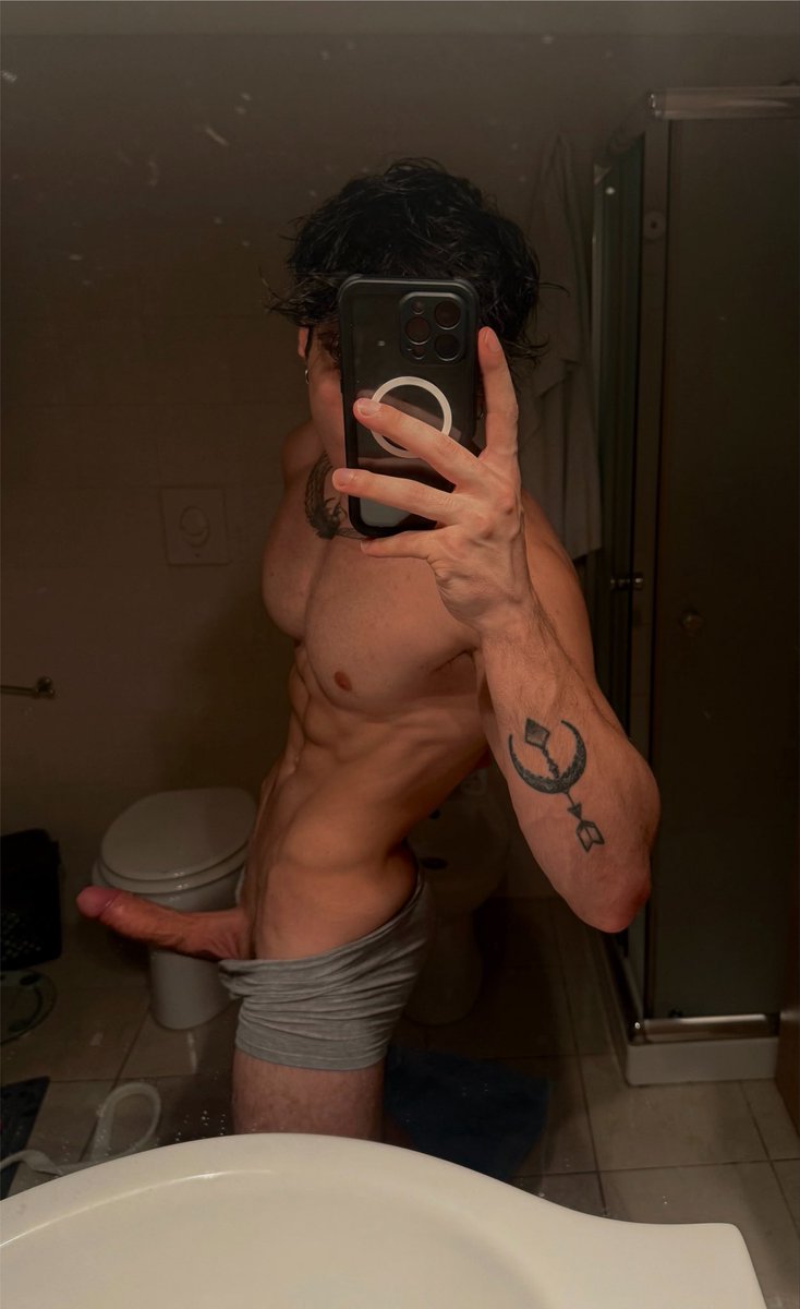 antoniosebert's tweet photo. can I be your boyfriend? :3 https://t.co/CeqQj8Vtmf