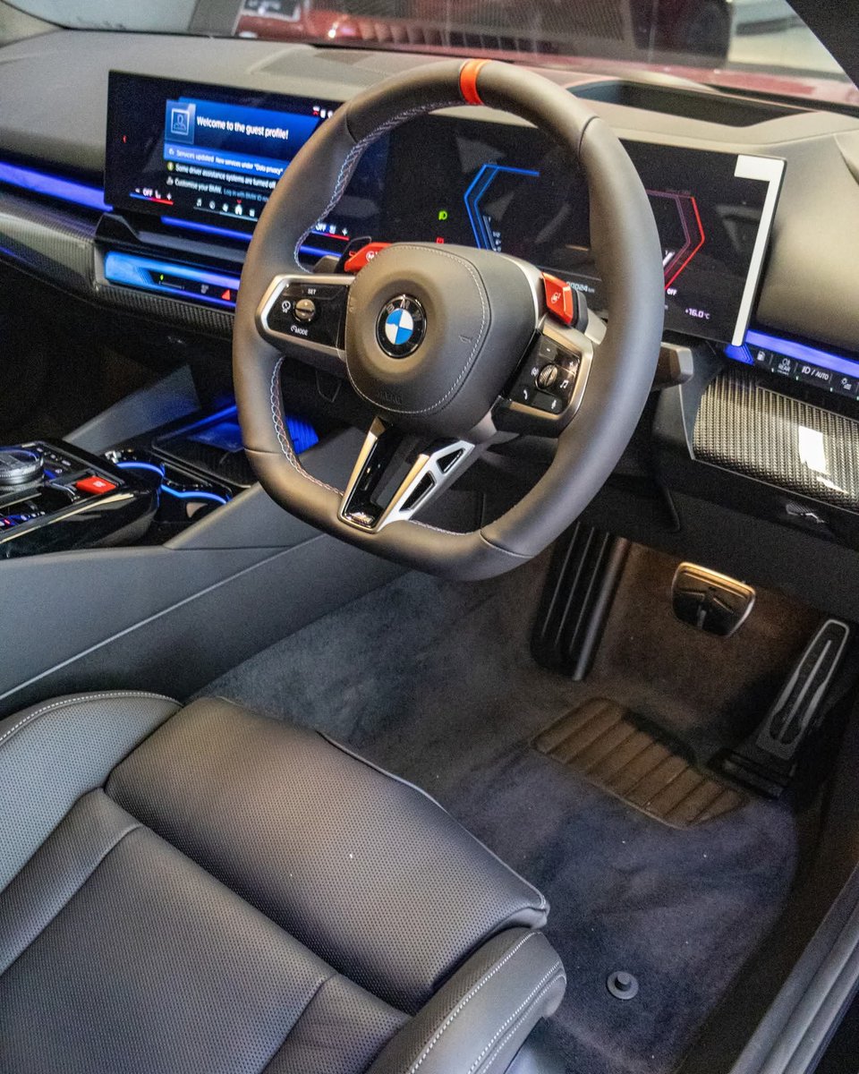 BoitumeloCaleb's tweet photo. Some cars turn heads. This one stops traffic 🚦. 

Finished in stunning BMW Individual Frozen Deep Grey metallic, the BMW M5 Sedan is the perfect blend of understated luxury and electrified M performance with 4.4-litre TwinPower Turbo V8  535kW & 1000Nm of torque 😩 

Would this be your dream daily?😜