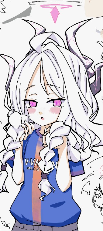 hino_46's tweet photo. 絵チャに参加して描いたヒナ。
羽根とかヘイローとか他参加者さんとの兼ね合いでトリミング。
ユニフォームの観察がざっくりしすぎたのでもう一回は描きたい。おさげもかわいい。 https://t.co/Z2cnsndz4V