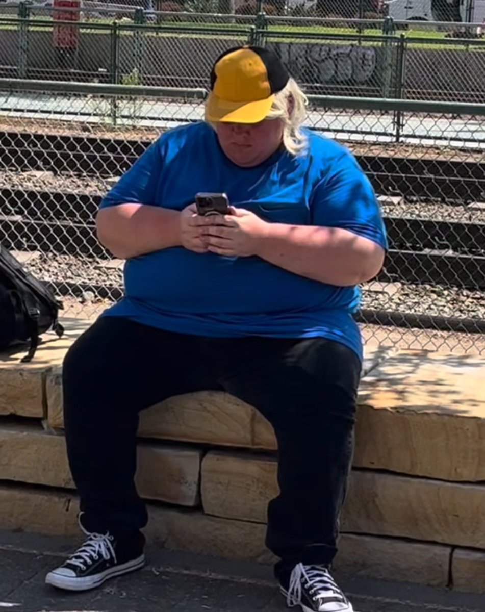 shitpost_2077's tweet photo. https://t.co/qPZa118LX8
