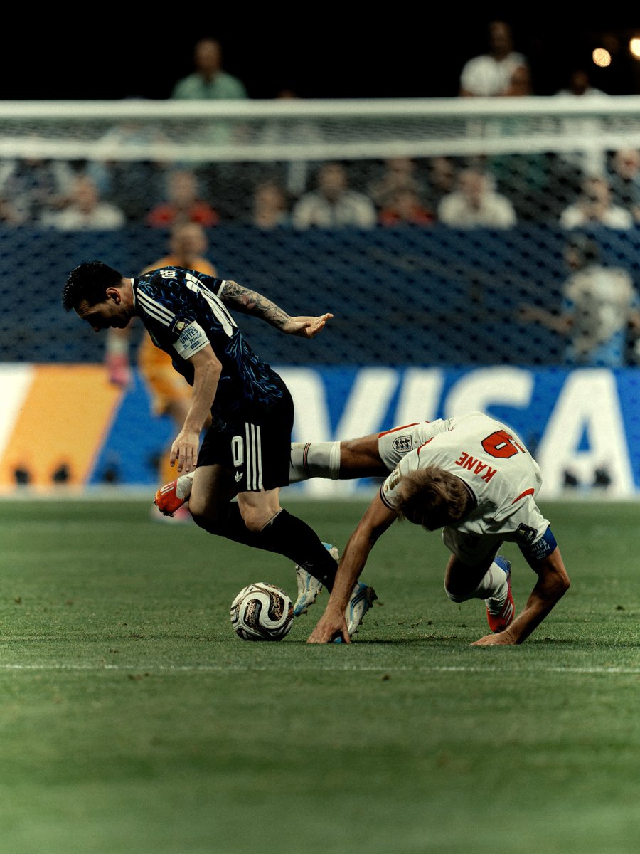 messi_archive's tweet photo. https://t.co/4SVdv8LWPD