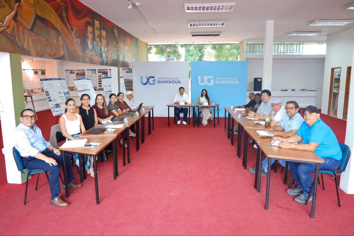 PacoRector's tweet photo. Instalamos las mesas de trabajo para la revisión de las propuestas que servirán de base para la elaboración del V Contrato Colectivo de Trabajo entre la institución y el Comité Central Único de Trabajadores de la Universidad de Guayaquil.

#UniversidaddeGuayaquil https://t.co/IDO3N2XzOa