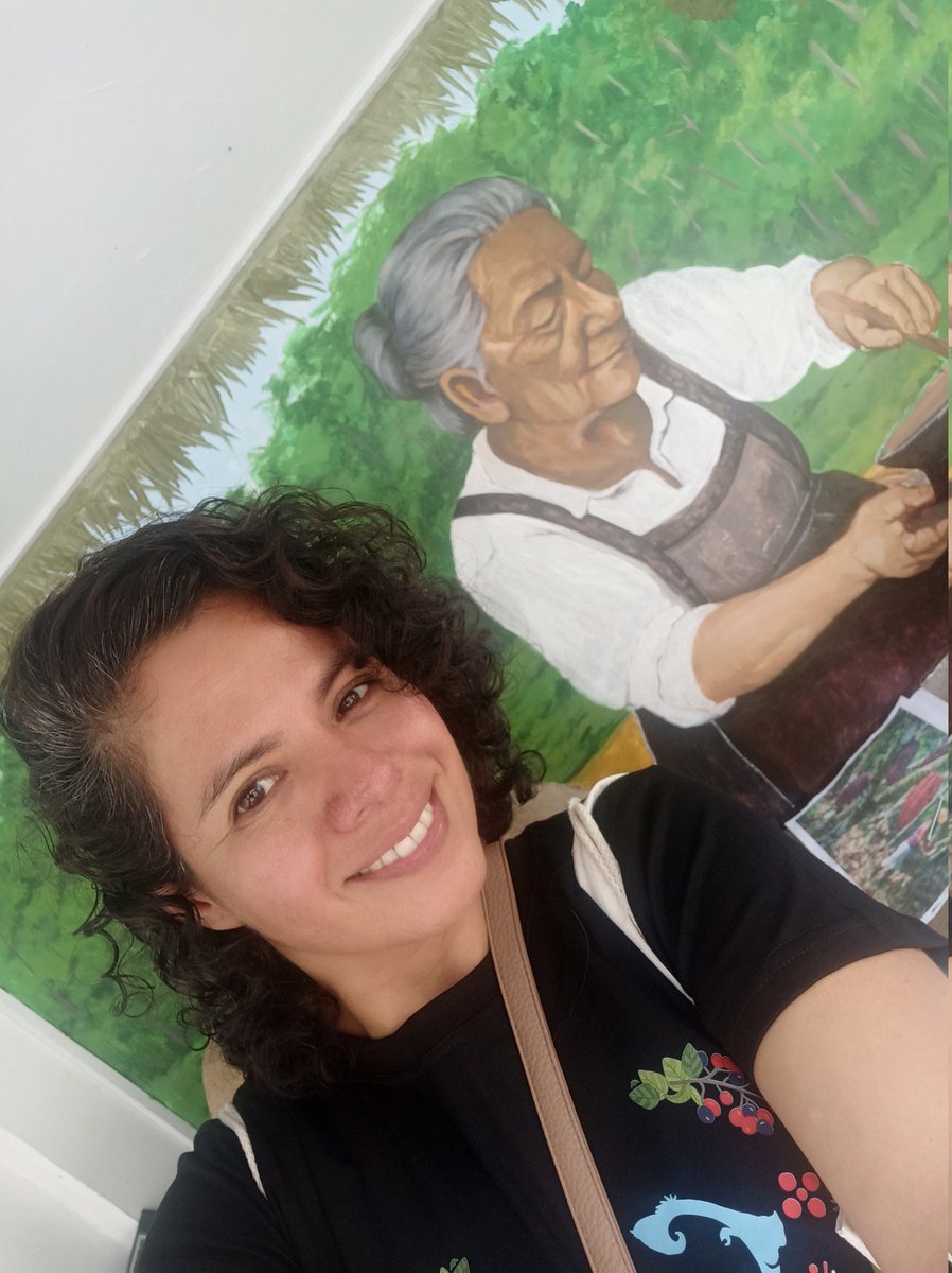 lupe_benites's tweet photo. Semana patria  con la gira de cine escolar amazonico 💯🥳😍🌻 https://t.co/7hOHyqEFYE