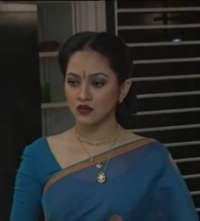 wltngrose's tweet photo. 90’s Bangladeshi divas 🇧🇩 https://t.co/680SjSlPWv
