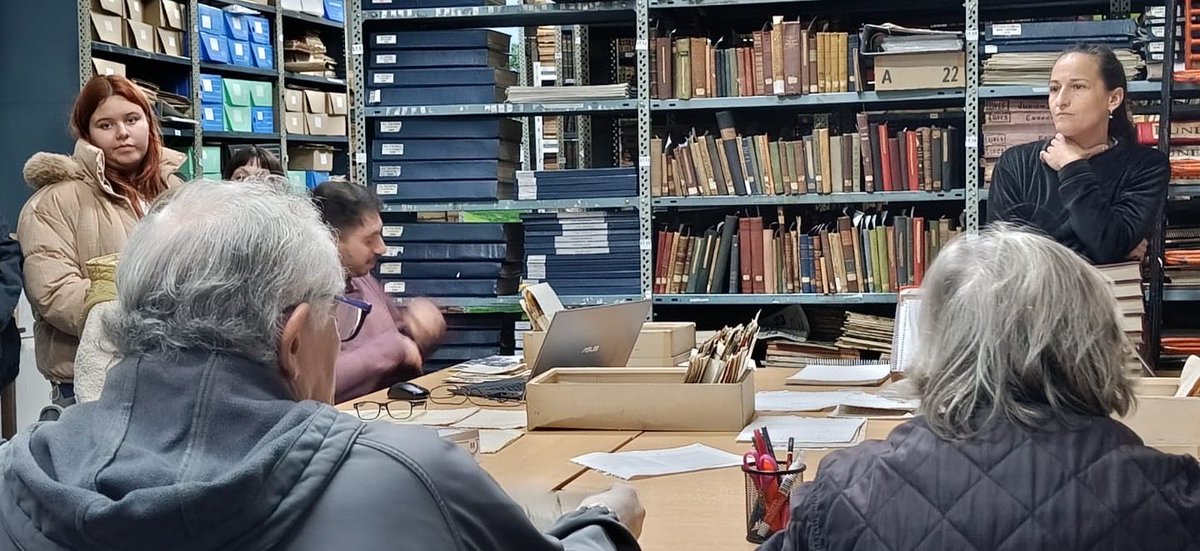 extensionUNNOBA's tweet photo. 📢 Proyecto de Extensión: ”Presente continuo. Patrimonio, territorio y diseño para la memoria viva”

Desde la Escuela de Tecnología, continúa desarrollándose este proyecto de extensión dirigido por la Prof. Melisa Jacobs, que promueve el vínculo entre la universidad y… https://t.co/JCdXZtTpFe