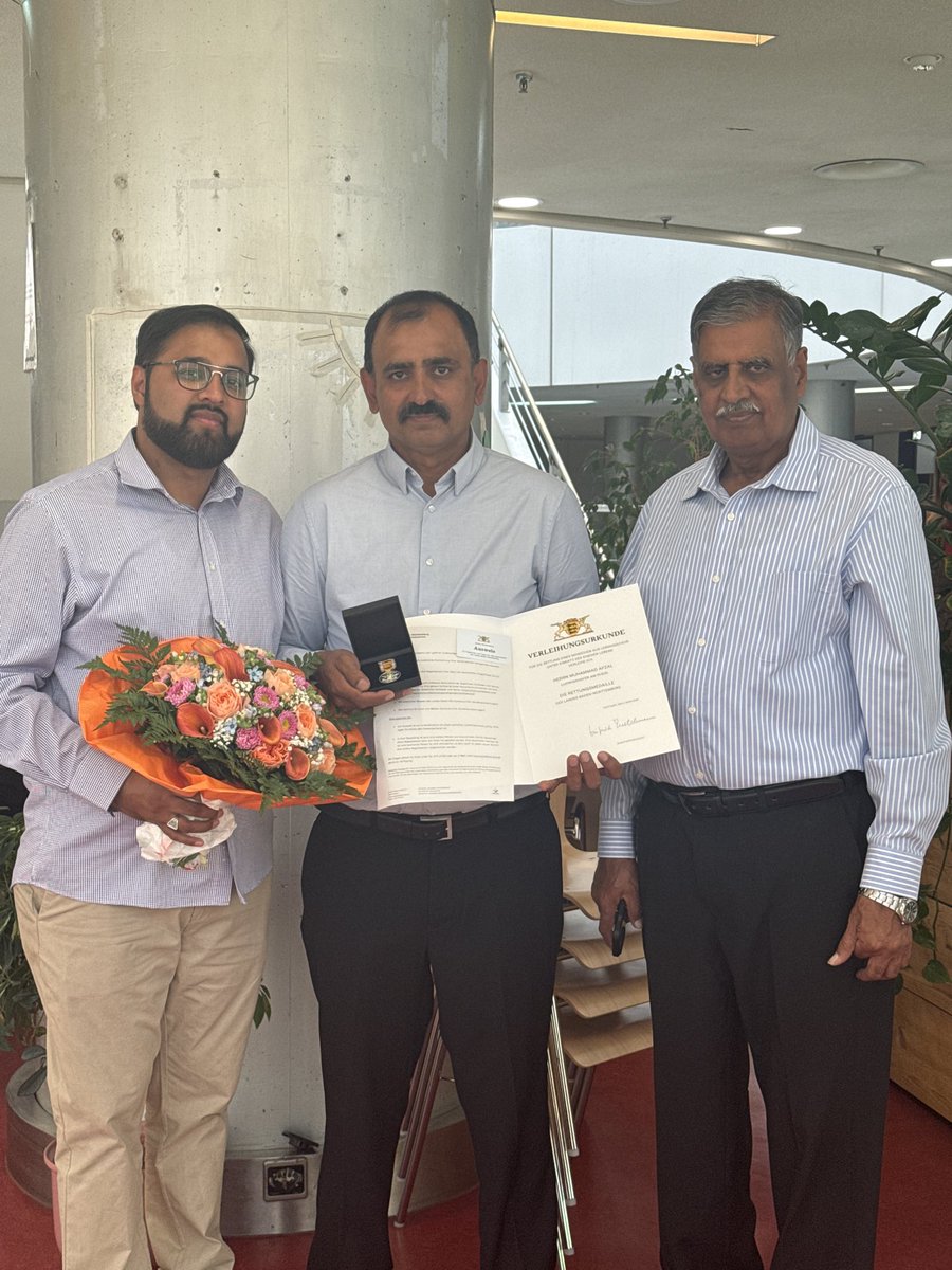 NomiTV's tweet photo. Proud of my brother-in-law, Afzal Muhammad, for receiving the Medal of Rescue from the State of Baden-Württemberg today.

A well-deserved recognition for extraordinary courage and selfless service in saving lives. Congratulations! 👏

#RescueMedal #Courage #HumanityFirst https://t.co/o5FSBzHJcf