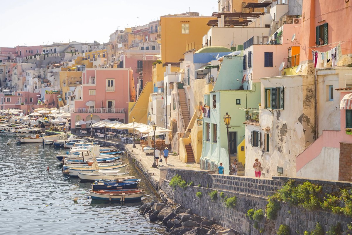 garychristou's tweet photo. Marina Corricella, Procida, Italy. 💖 Fishermen originally painted these homes in bright pastel colors so they could find their way home from the sea. Safe to say, I'd never want to leave. 🛥️✨ #Travel #Procida #BeautifulDestinations https://t.co/20z7Ggku3g