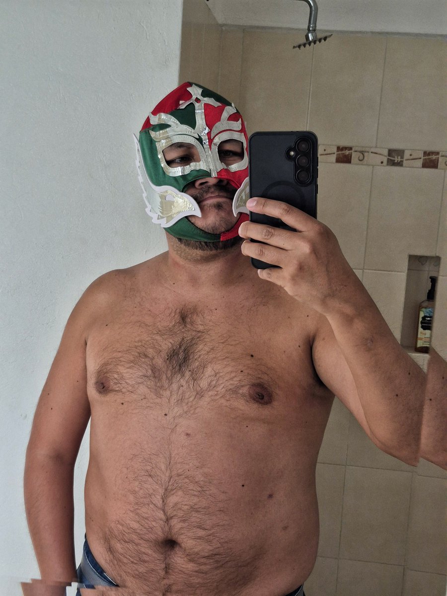GatoDeBogota's tweet photo. Me sentí bonito y sexy en esta foto... #ProfilePic #MexicoTour2026 https://t.co/ui7A2xGobk