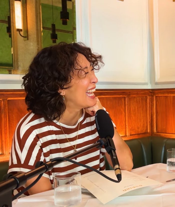 schittscomm's tweet photo. i missed hearing sandra’s voice omygod?? https://t.co/611KFkRwhC