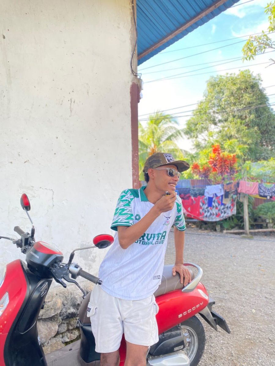 lesi811f's tweet photo. Buat teman yang bisa prank temen gue no WA lengkap 🙂‍↕️ https://t.co/rrsODJ79wm