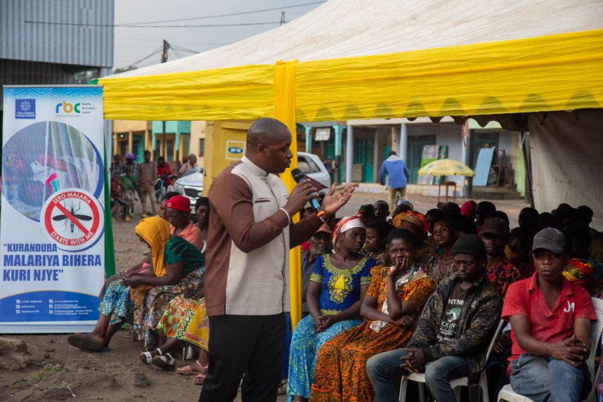ProfemmesTH's tweet photo. 📍Together, we can #EndMalaria.

Today, PFTH was in @MusanzeDistrict, Nkotsi Sector,  leading a community outreach campaign to strengthen #Malaria prevention and encourage early healthcare-seeking in hotspot communities.

Nkotsi is one of the 25 sectors in the country with highest malaria incidence.

Working with local leaders, Community Health Workers and partners, we are empowering communities with the knowledge and tools they need to prevent malaria and save lives.
#ZeroMalariaStartsWithMe
#KuranduraMalariaBiheraKuriNjye

@RBCRwanda @RwandaHealth @JhpiegoRwanda  @Jhpiego @UNITAID @RwandaNorth