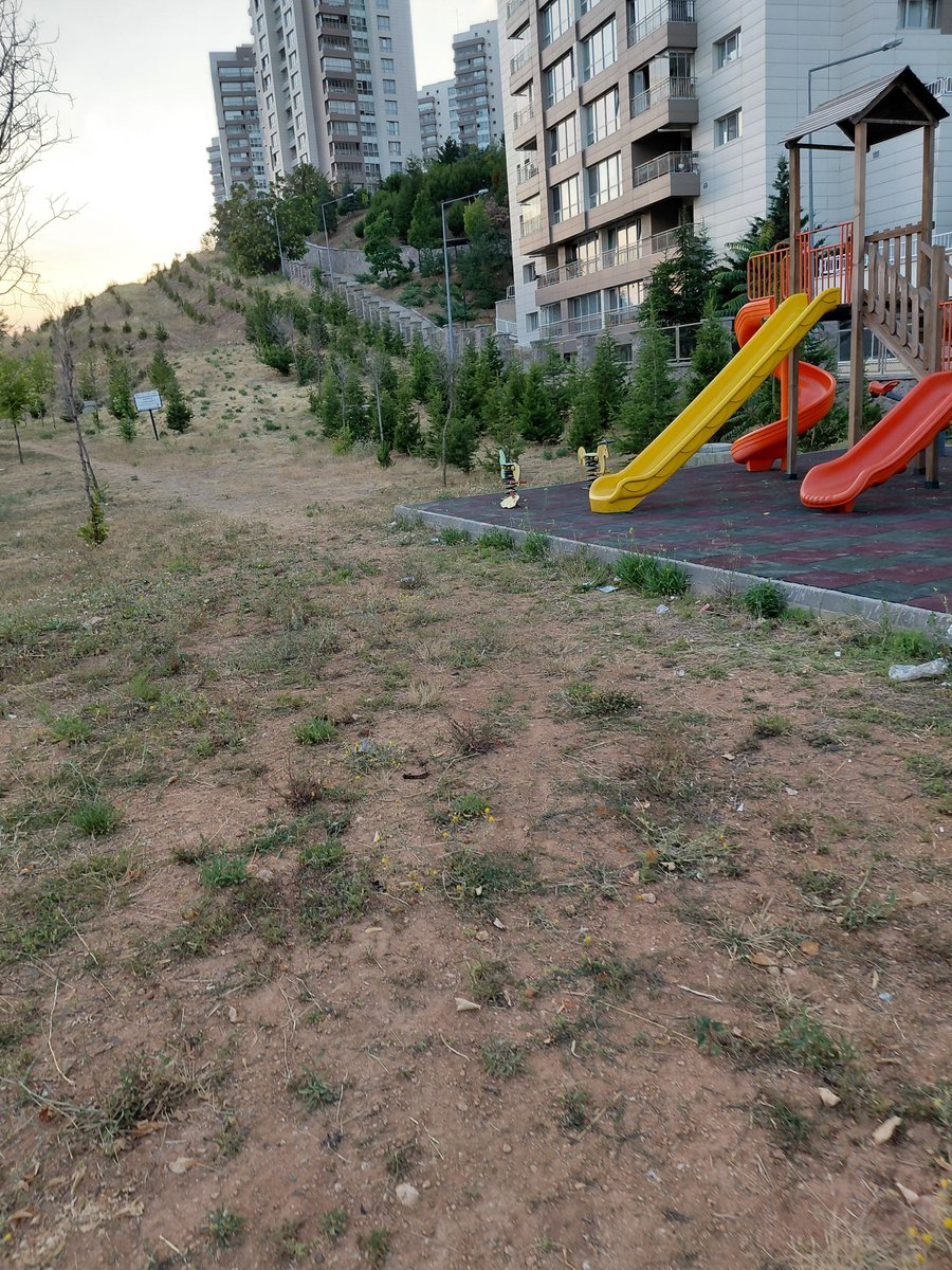 kerimtulek's tweet photo. @mavimasa parkın güvenli,kullanışlı peyzaj temizliği yapılmış bir oyun alanına dönüştürülmesini;trafik riski ile güvenlik önlemlerinin alınmasını ve yaşlılarımız için gölgelikli oturma alanları oluşturulmasını arz ederiz.
Adres: büyük incek camii karşısındaki park alanı https://t.co/Diu4RDHzLp