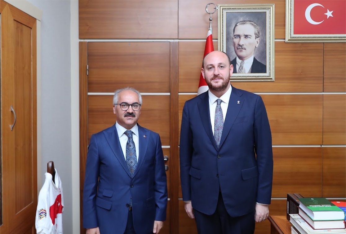 TarkanZengin's tweet photo. AK Parti Genel Başkan Yardımcısı, Teşkilat Başkanı ve Yalova Milletvekili Sn. Ahmet Büyükgümüş’ü ziyaret ettik. @abuyukgumus https://t.co/awdMWvMjj9