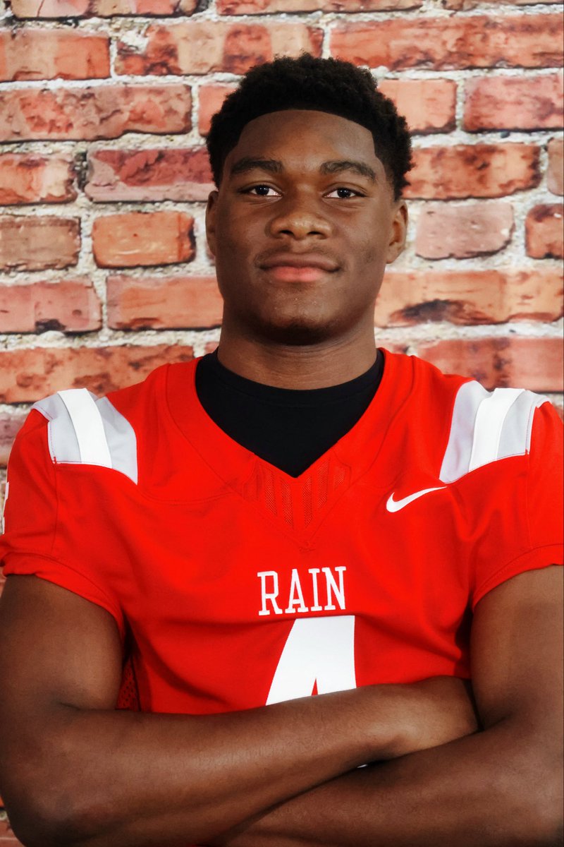 UTvisualz's tweet photo. Get ready, folks! 🚀 Keep your eyes peeled for 2028 WR Darryl Blackmon Jr. He's already a 3-star recruit and poised to explode this season!!!
#NextUp #GameChanger #football #alabama https://t.co/k0yiwjIZYS
