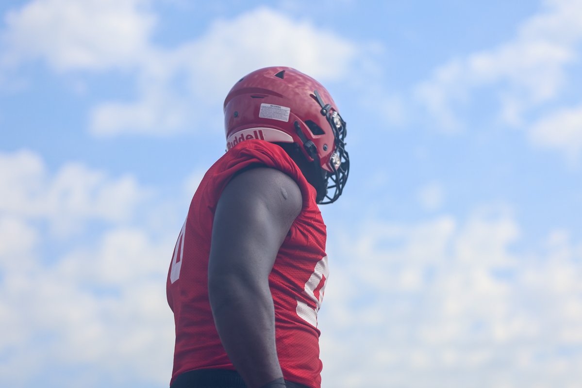 GovsFB's tweet photo. Day one in the Tennessee heat.
30 days until Gardner-Webb.
๐๏ธ โ> https://t.co/XIKaIK8YzD
#LetsGoPeay | #WeWILL https://t.co/NtKAOuMAFD