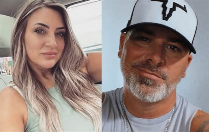 CorresponsalsMX's tweet photo. ¡Pidió ayuda al 911, al llegar la encontraron muerta!
🚨La influencer estadounidense #SaraGilson fue localizada sin vida junto a su ex esposo en una vivienda de #Owasso, #Oklahoma luego de que la creadora de contenido lo denunciara ante las #redessociales por delitos relacionados con una menor de edad, lo que llevó a una grave crisis familiar.
#violenciafamiliar #mujeres