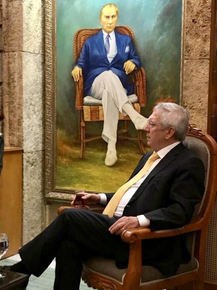 cubukluzone's tweet photo. En Karizmatik Aziz Yıldırım Fotoğrafları https://t.co/Ct2fycFzWS