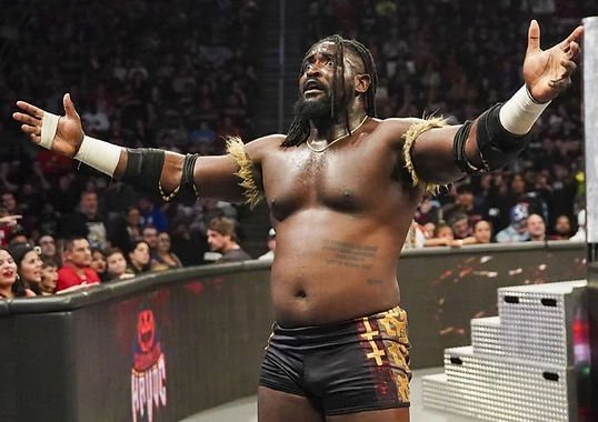 ChandranTheMan's tweet photo. Oba Femi's body transformation is actually pretty crazy. https://t.co/onbRC7020A