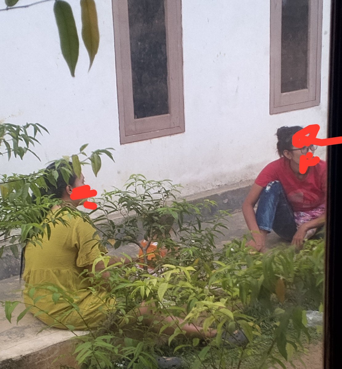 ckadjbae's tweet photo. Binor2 lagi saling membujuk buat 3some🤭 https://t.co/m66efj5bAO