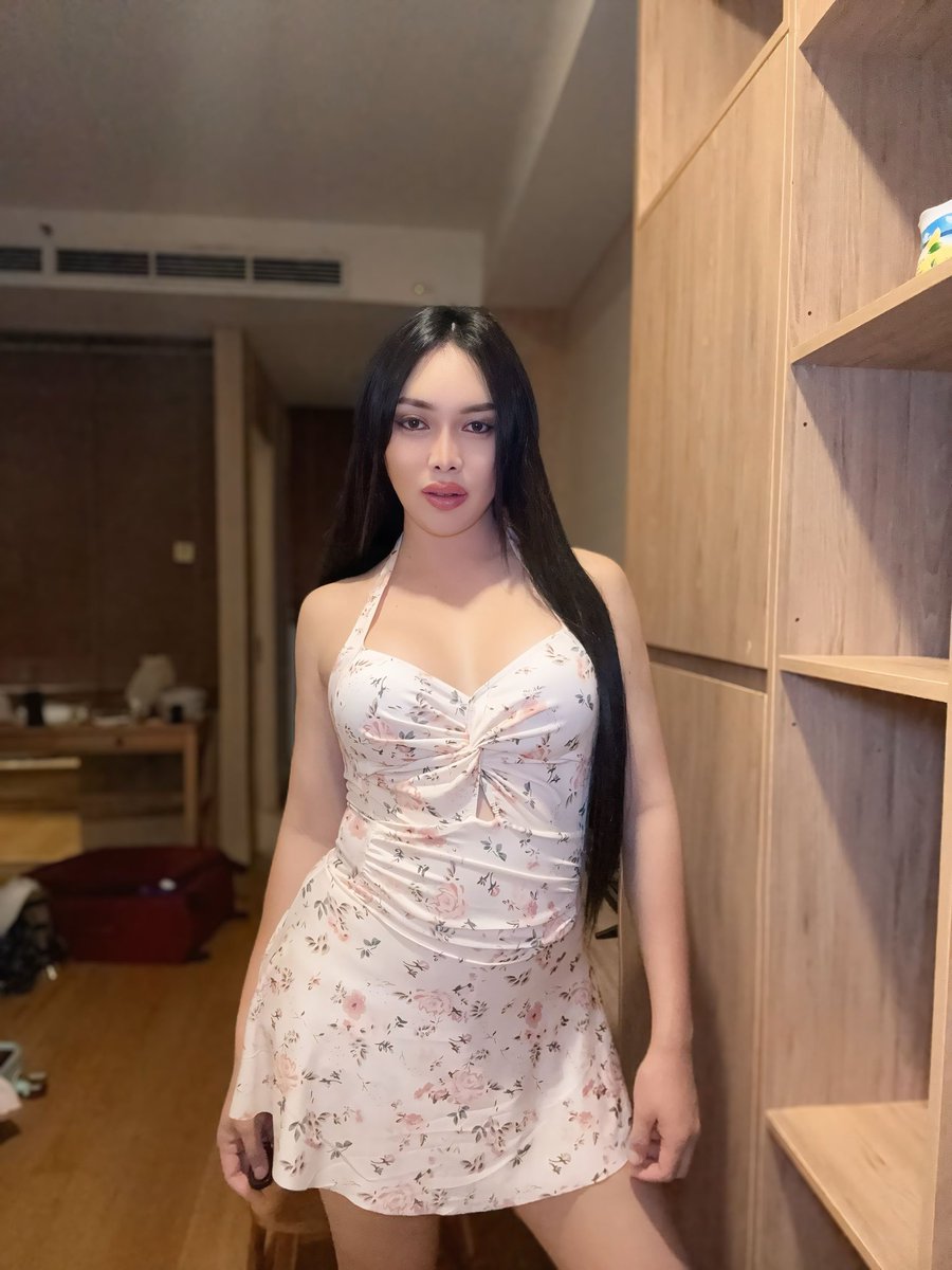 weiqtu's tweet photo. #ladyboy_jeddah 
#jeddah_ladyboy https://t.co/mDznqccIFe