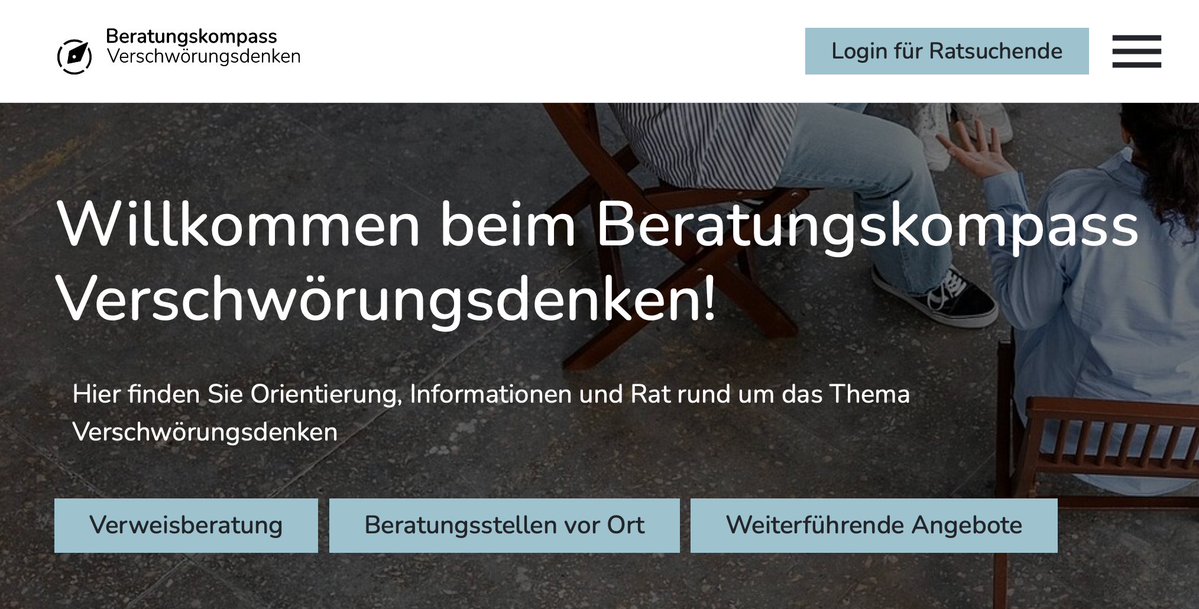 FrauHodl's tweet photo. Ach, wer sitzt denn da schon wieder mit im Boot?

Der „Beratungskompass Verschwörungsdenken“ wird betrieben von:

Violence Prevention Network gGmbH – Koordination,
Amadeu Antonio Stiftung, modus|zad.

Dienstanbieter ist VPN. Vertretungsberechtigt: Judy Korn und Thomas Mücke von Violence Prevention Network.

Wer also Orientierung zu „Verschwörungsdenken“ sucht, landet wieder bei exakt jenem NGO-Verbund, der seit Jahren mit staatlichen Fördermitteln, Deradikalisierung, Beratung und Verweisstrukturen arbeitet.

Das Karussell dreht sich zuverlässig. Nur die Namen auf den Förderbescheiden wechseln gelegentlich.

Archibald braucht mindestens ein Bier. Nach diesem NGO-Karussell vermutlich sogar ein großes. 🍺

➡️ https://t.co/Ndlcp8XndU