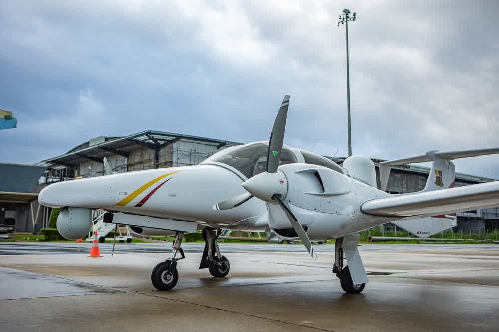 eonsintelligenc's tweet photo. Photos: Oyo State Governor Seyi Makinde has received two surveillance aircraft at Ibadan Airport, marking a major boost to the state's aerial surveillance and security capabilities. https://t.co/dxtkuz0nFh