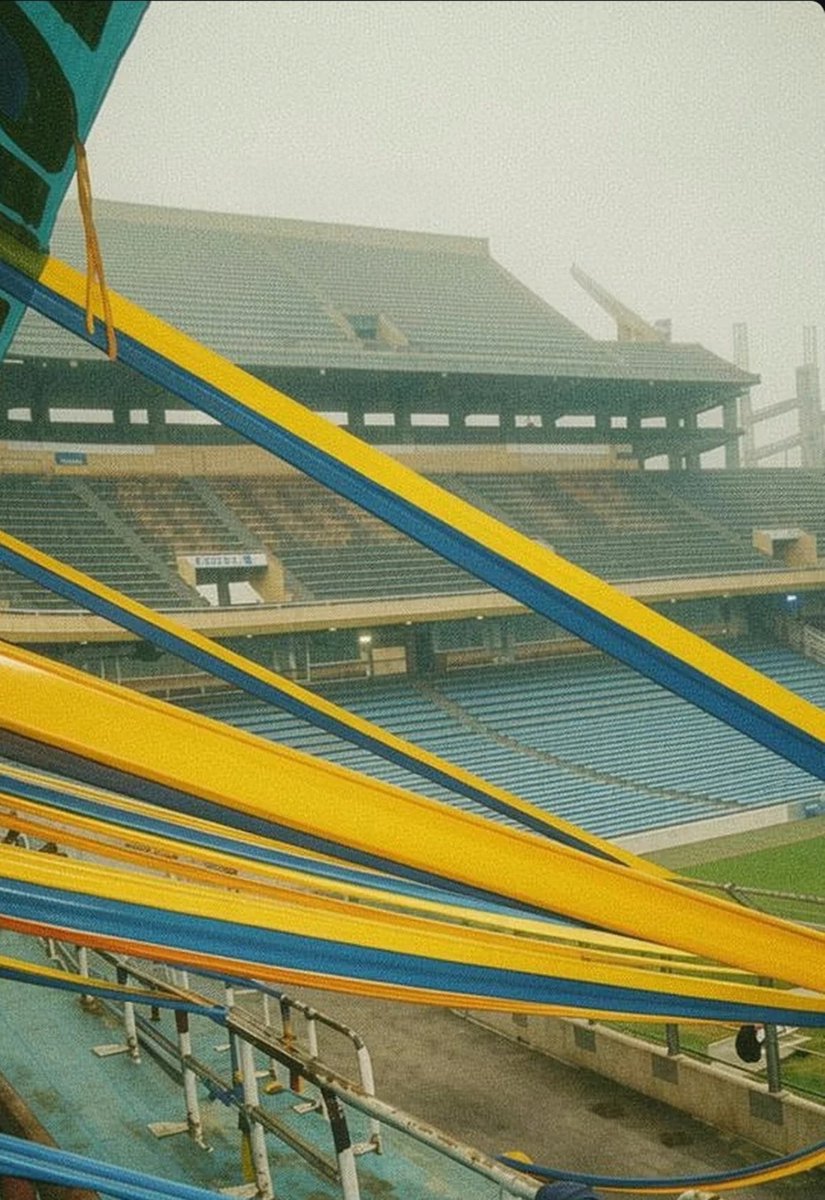 uli_centraal's tweet photo. La histórica tribuna de Central https://t.co/7mkXT3TISV