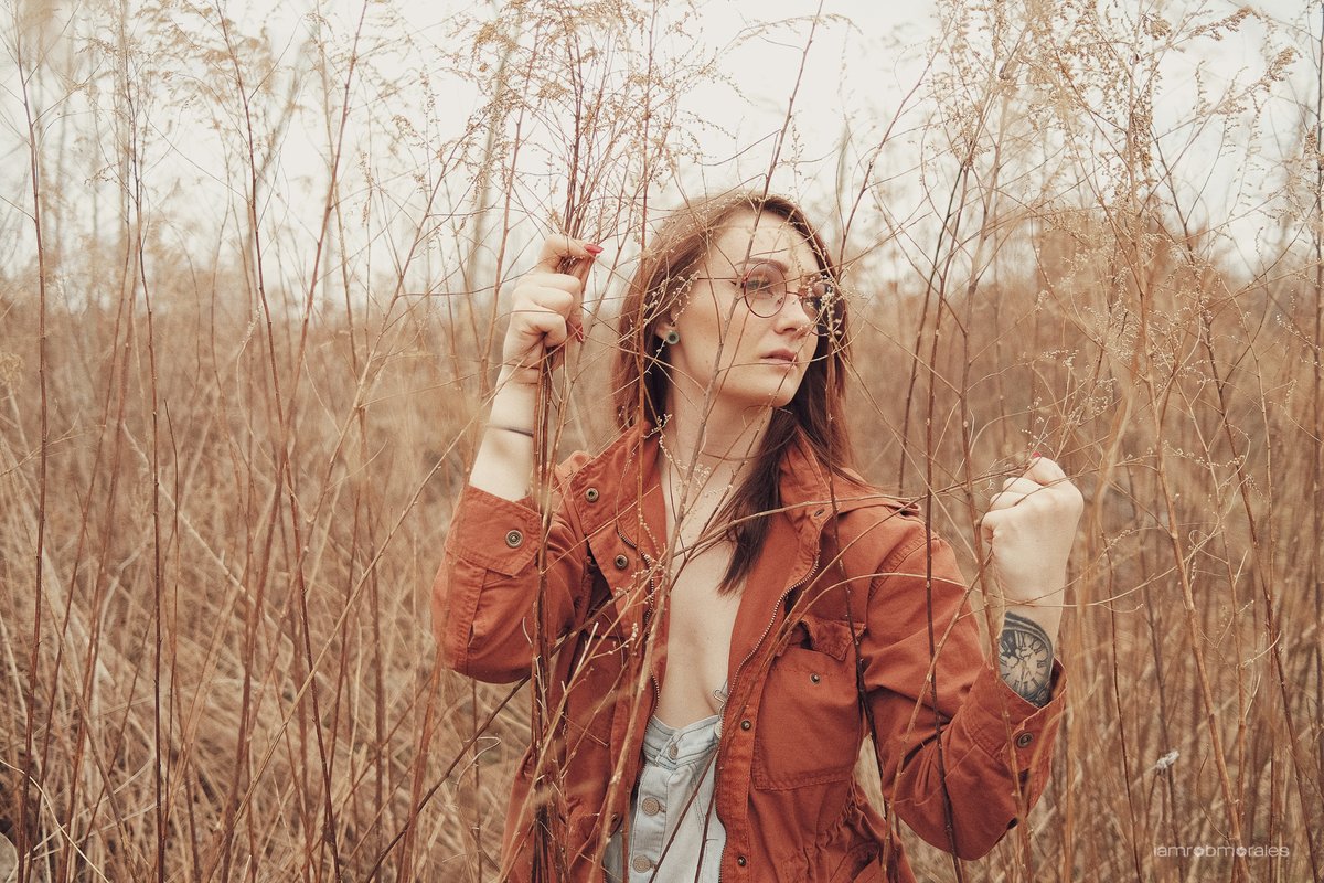 iamrobmorales's tweet photo. brace yourself for old remains // part 3 - Taylor // #iamrobmorales #delawarewatergap #PA #unicornsearchparty #unicornsightings - SUBSCRIBE to UnicornSightings digital magazine for exclusive unpublished images of this set - link in bio https://t.co/tt2cbQPzxl