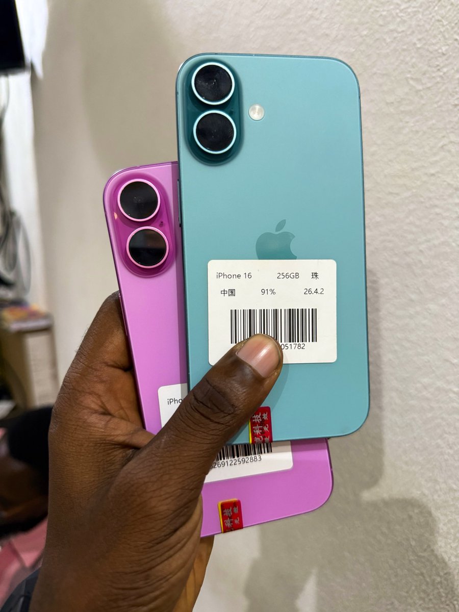 sarkwealthy's tweet photo. iPhone 16 
Physical sim 
256gig with very good battery life health 
GH₵7900.00
Swaps are allowed https://t.co/SiMyUGvx00