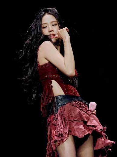 IconicRankings's tweet photo. 🏆 Shining Awards: Most Beautiful Woman in the World 2026 — LIVE Fan Vote

1. 🇰🇷 Kim Jisoo — 414,940 votes 
2. 🇮🇩 Freya Jayawardana — 263,226 votes 
3. 🇺🇸 Madison Beer — 238,653 votes
4. 🇰🇷 Irene — 167,785 votes
5. 🇰🇷 Kim Ji Won
6. 🇰🇷 Kim Jennie
7. 🇵🇭 Kathryn Bernardo
8. 🇨🇳 Zhao Lusi
9. 🇹🇷 Hande Erçel
10. 🇵🇭 Liza Soberano
11. 🇨🇳 Zhang Jingyi
12. 🇮🇳 Alia Bhatt
13. 🇹🇼 Chou Tzuyu
14. 🇨🇳 Dilraba Dilmurat
15. 🇰🇷 Karina
16. 🇰🇷 Go Youn-jung
17. 🇰🇷 Jang Wonyoung
18. 🇭🇺 Barbara Palvin
19. 🇺🇸 Selena Gomez
20. 🇷🇺 Dasha Taran