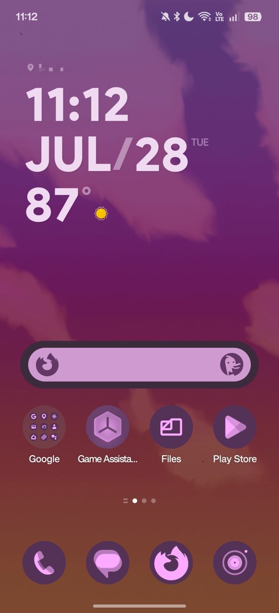 devin_cybersec's tweet photo. Finally happy with my Ye themed OnePlus 12R homescreen. Material You + KWGT. #OnePlus #KanyeWest #Android https://t.co/Cy96Uqgygg