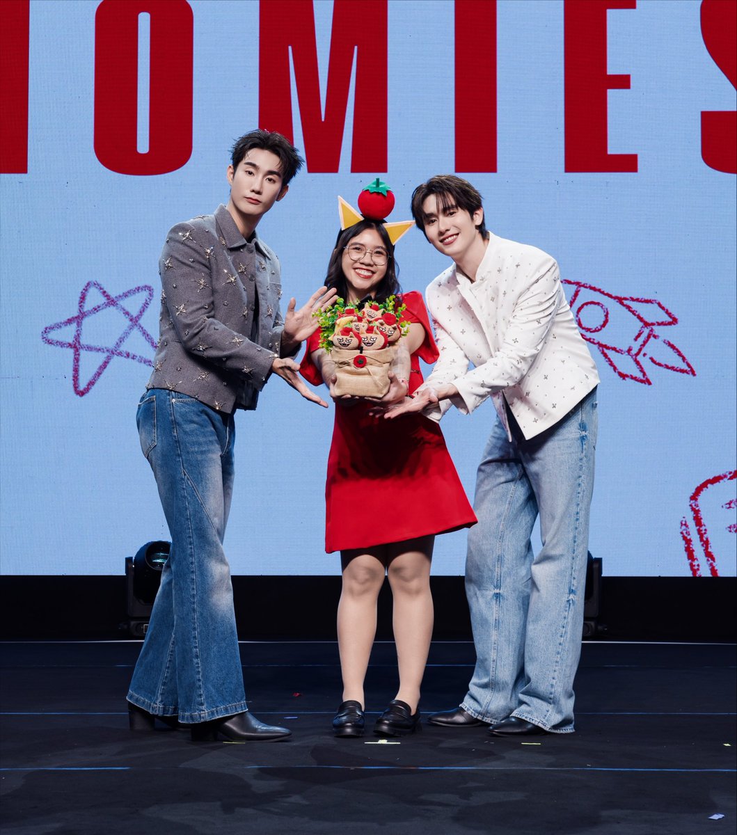 tdr_tmmj's tweet photo. ค่าบัตรมีต 8000 บาท
ค่าตั๋วเครื่องบิน 6000 บาท
ค่าโรงแรม 2000 บาท
ค่ากินอยู่ เดินทาง 2000 บาท

ยอดรวม 0 บาท https://t.co/UXrJQlsKAG