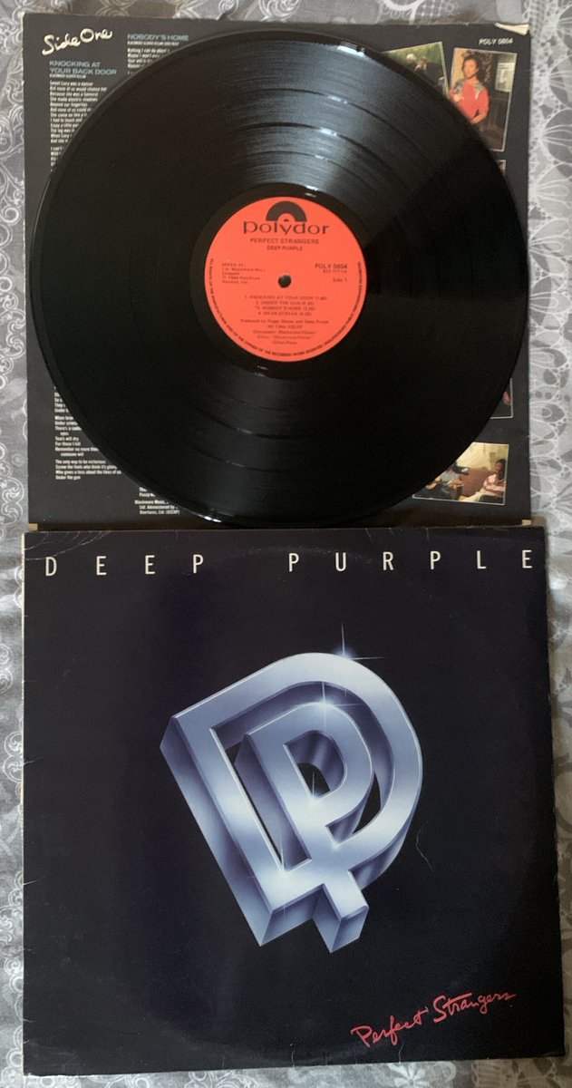 twist3dstrAight's tweet photo. ✌️૨σ૮ҡ & ૨σℓℓ ɱσσ∂ ƭσ∂αყ: 🤘
#NowPlaying 🎧
🟪 DEEP PURPLE 🟪
~ Perfect Strangers ~
1984 🇬🇧
#hardrock #music #rock #vynil
@_DeepPurple ✌️🎹 https://t.co/Gt6hBHeizn