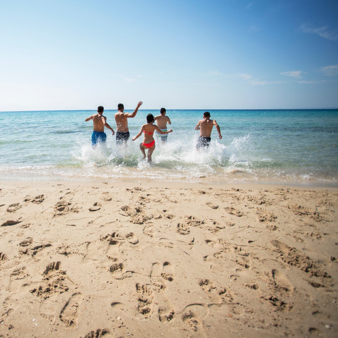 LifetimeHearSC's tweet photo. The sounds of summer hit different when you can actually hear them.

If summer has felt a little quieter than it used to, come see us. Lifetime Hearing Services is here to help you get back in it. https://t.co/sh0fuoKsRn