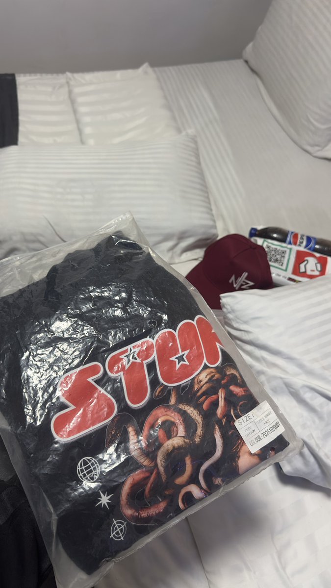5starbarber_1's tweet photo. Just got another clean pieces from 2 different brands this evening🤯🔥

Tomorrow we moveeee. Don’t miss it🫵👕❤️ https://t.co/QqweXWBXUZ