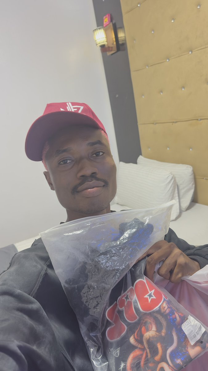 5starbarber_1's tweet photo. Just got another clean pieces from 2 different brands this evening🤯🔥

Tomorrow we moveeee. Don’t miss it🫵👕❤️ https://t.co/QqweXWBXUZ
