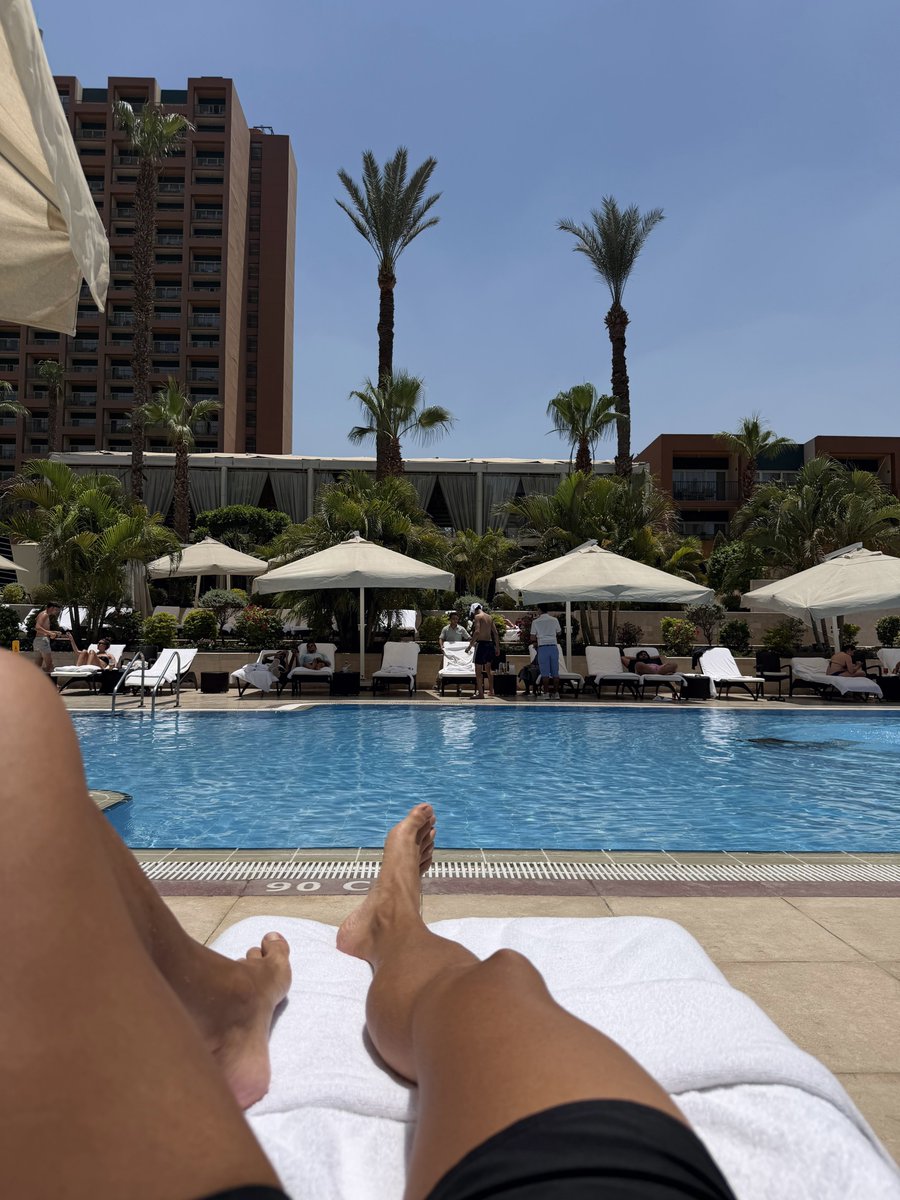 elieabounajem's tweet photo. ☀️🌴 https://t.co/6DWKEP1lBj