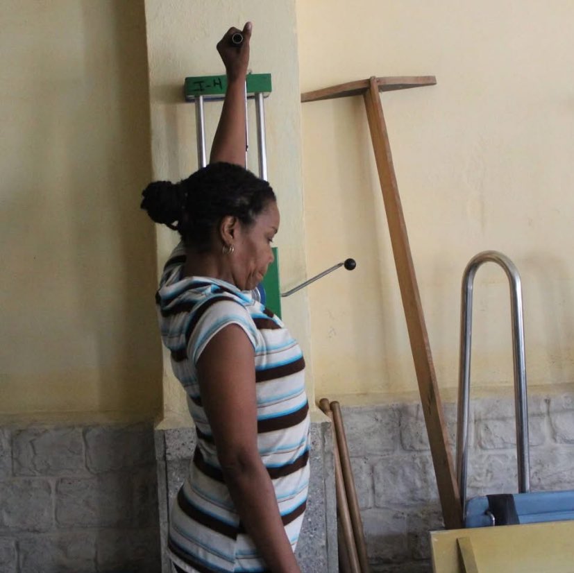 DelgadoEchez's tweet photo. La Rehabilitación en el Policlínico Docente “28 de Septiembre” de #SantiagoDeCuba es uno de los pilares  para la recuperación funcional de los pacientes que reciben terapias personalizadas de acuerdo a sus afecciones y que permiten una mejor calidad de vida.
#SiempreSantiago https://t.co/ig5DgSKyzH