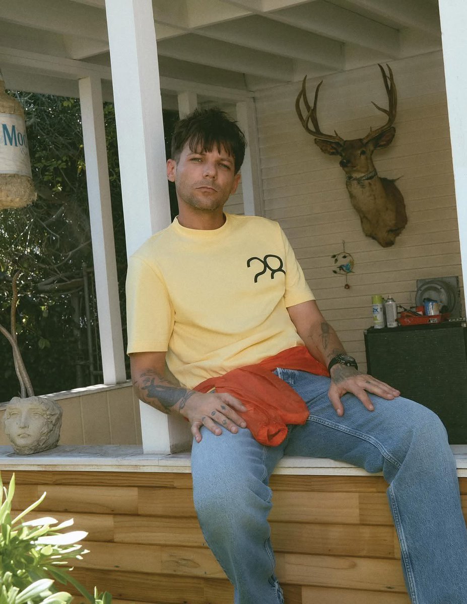 amylwt28's tweet photo. He should’ve been on Lookbook VI https://t.co/73afYPi8Jg